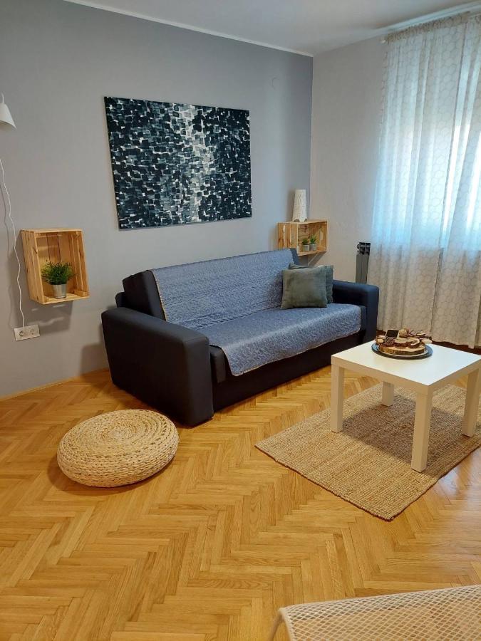 דירות דרז'ניק גראד Apartman Hana מראה חיצוני תמונה